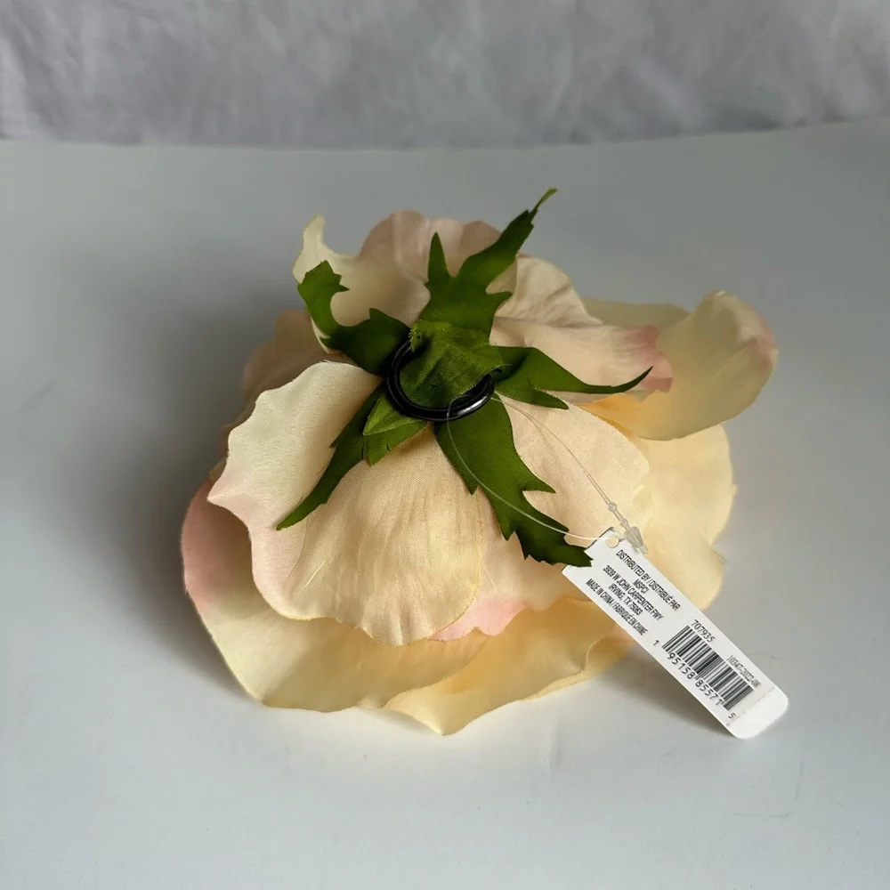 NWT Silk Peach Rose - Realistic Artificial Flower